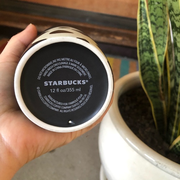 Starbucks cups - Picture 6 of 6